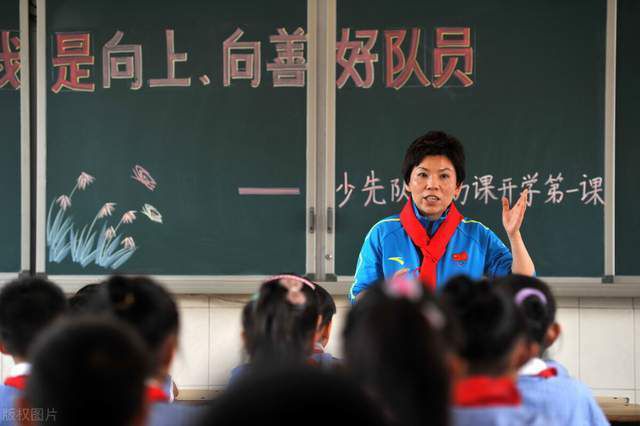 系统男男总受h啪肉np